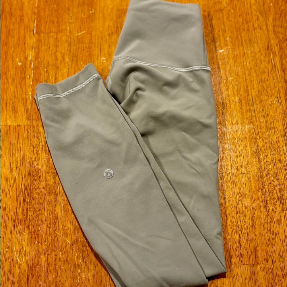 Lululemon Sage Green High Rise Leggings Size 0 Full Length Athletic Yoga - Picture 3 of 9